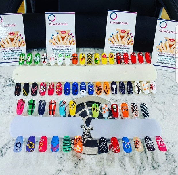 Images Colorful Nails & Laser