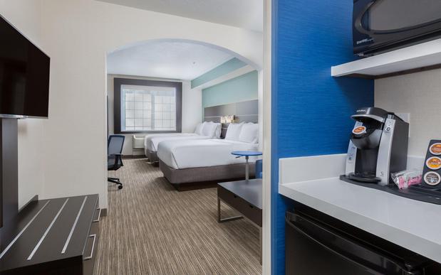 Images Holiday Inn Express & Suites Eugene Downtown - University by IHG