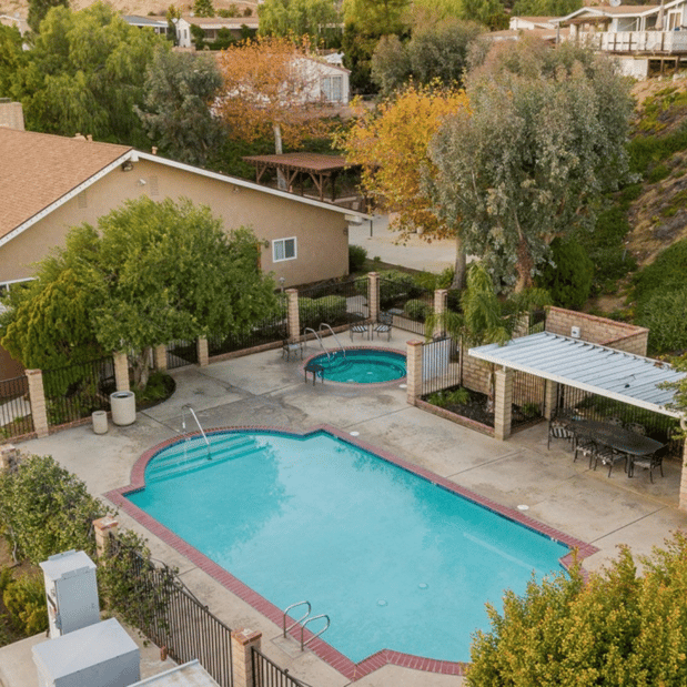 Images Mountain View Village