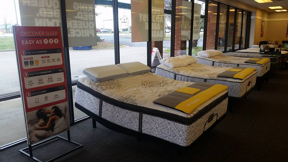 Mattress Firm Midlothian and North Courthouse Photo