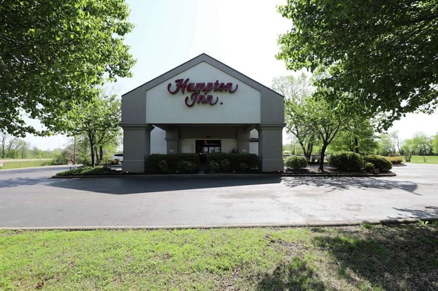 Images Hampton Inn Dyersburg