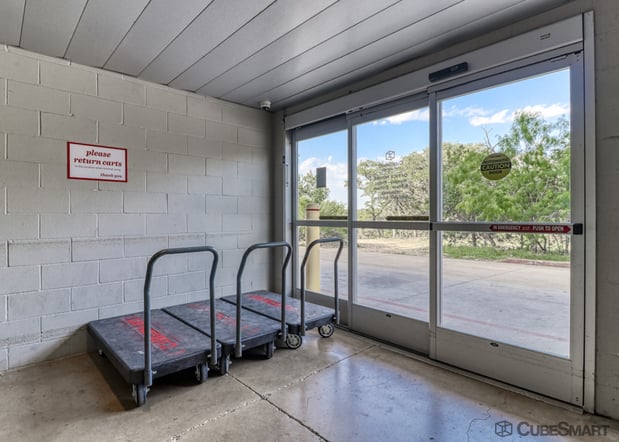 Images CubeSmart Self Storage