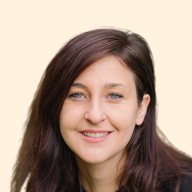Images Lindsay Woodward, Counselor
