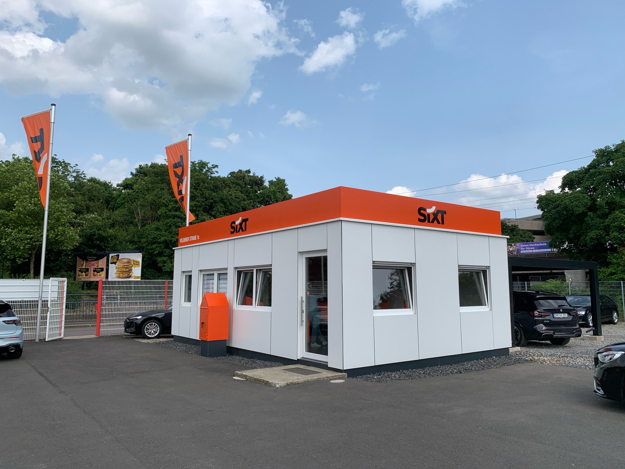 SIXT Autovermietung Düren, Veldener Strasse 1c in Düren