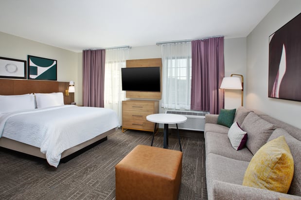 Images Staybridge Suites Omaha 80th And Dodge by IHG