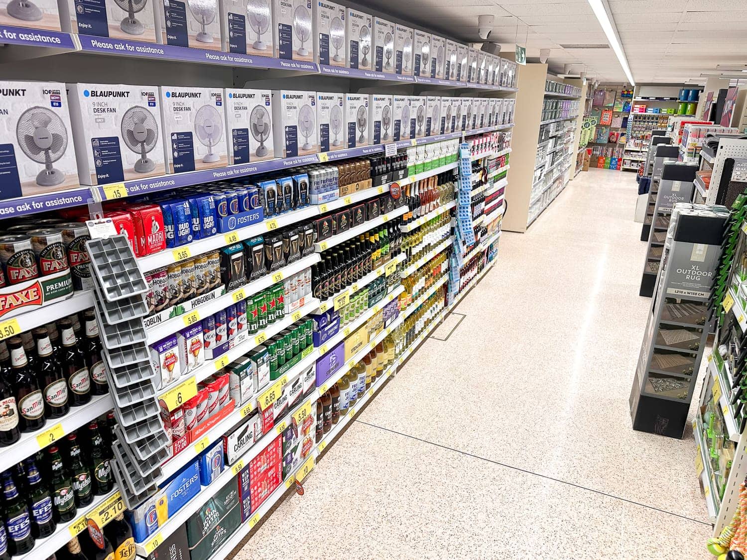 Images B&M Store