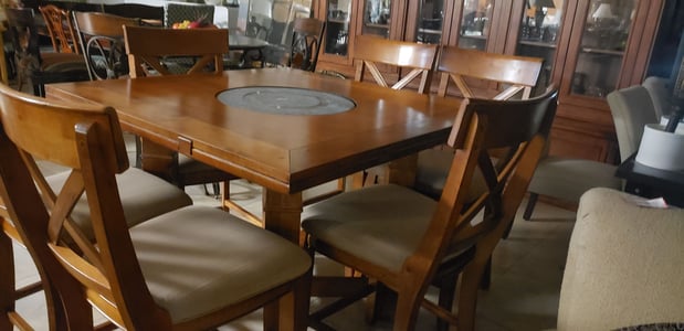 Images J and B Furniture Consignments