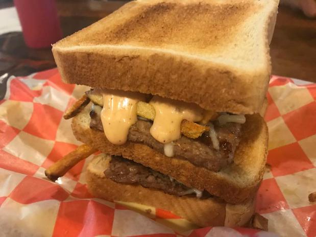 Images Hell's Hollow Bar & Grill