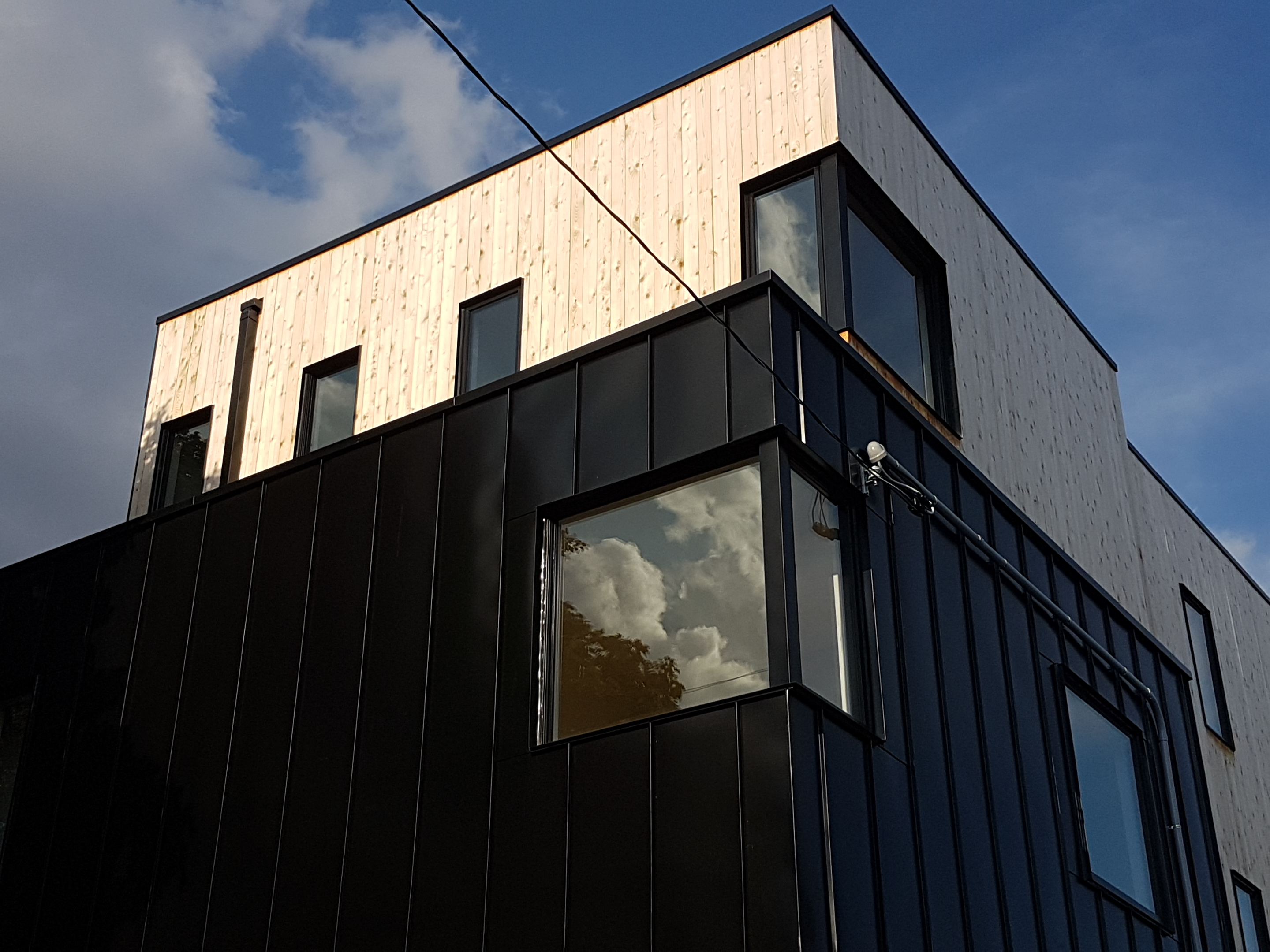 Images M. C. WOOD INC.