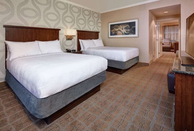 Images Embassy Suites by Hilton San Diego La Jolla
