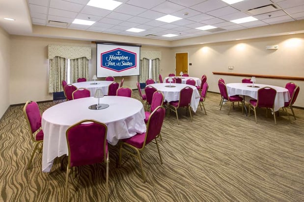 Images Hampton Inn & Suites Augusta West