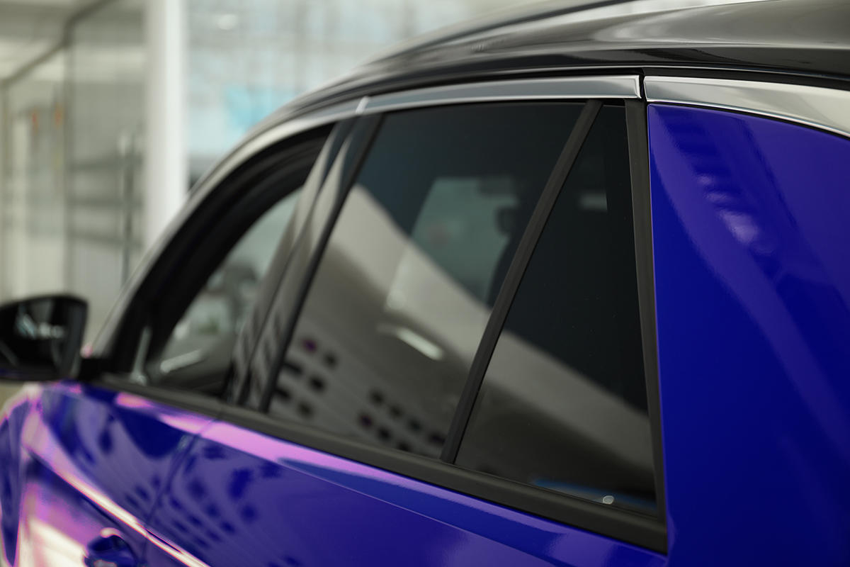 Jimenez Window Tinting Logo