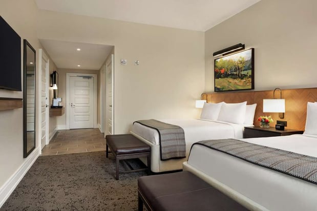 Images The Harpeth Franklin Downtown, Curio Collection by Hilton
