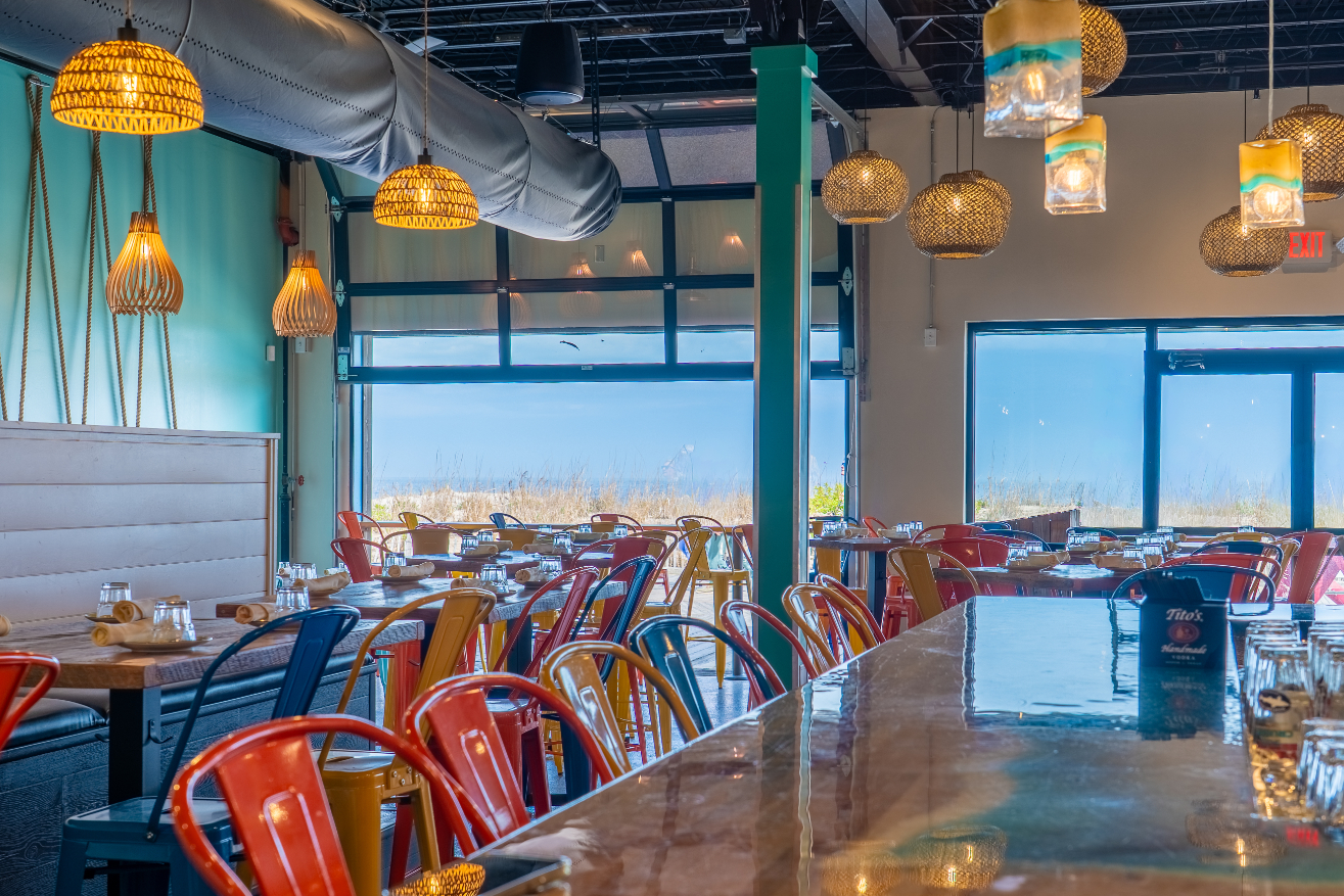 The Dunes Rehoboth Beach offers a relaxed, convenient stay near the Delaware beaches, with easy access to Rehoboth Beach, Dewey Beach, the boardwalk, restaurants, shopping, and coastal attractions.