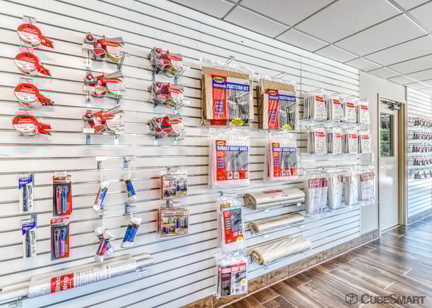 Images CubeSmart Self Storage