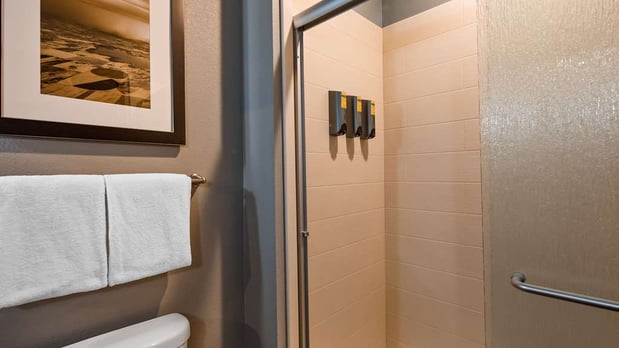 Images Best Western Plus Overland Inn