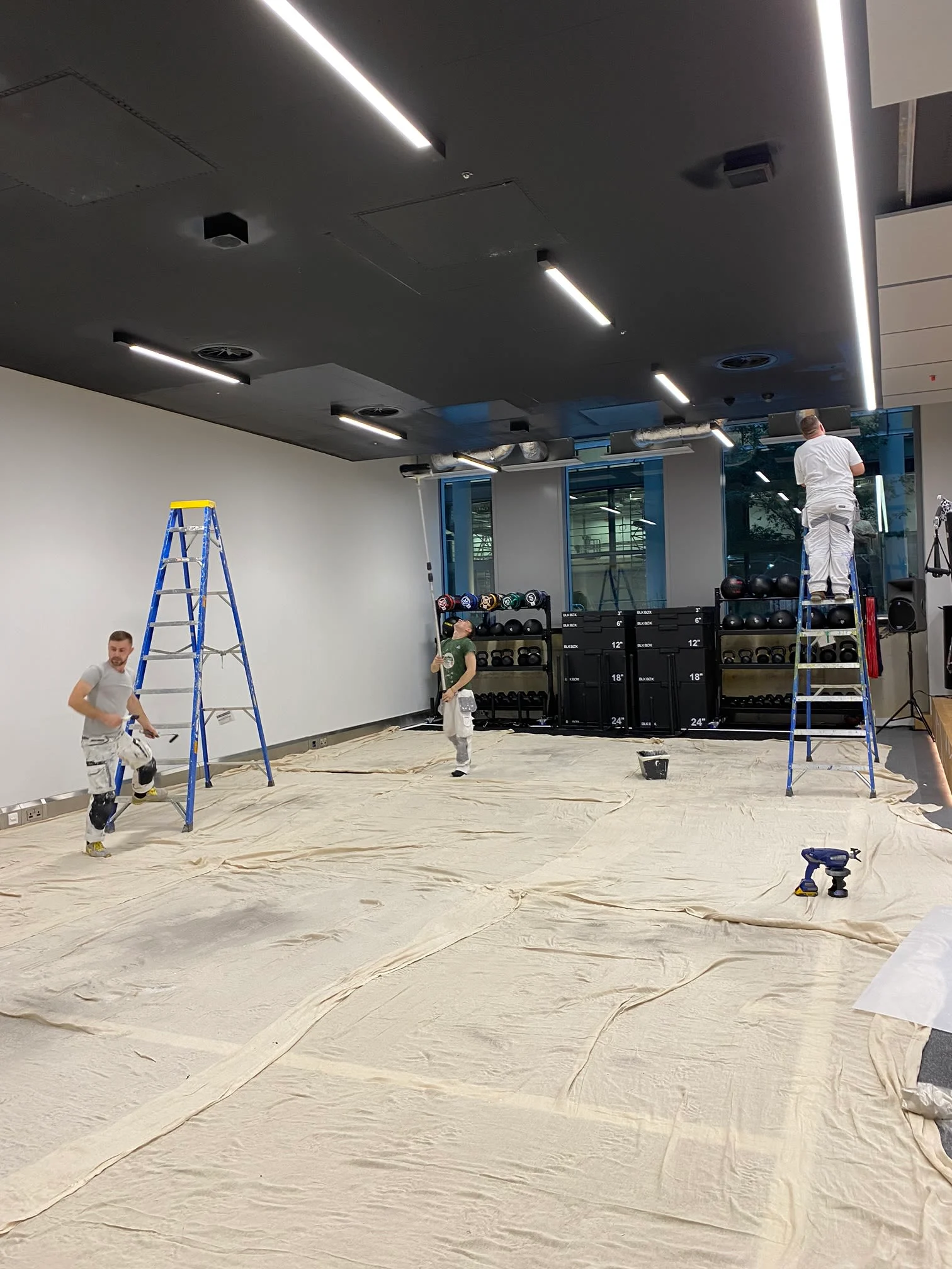 Images Vic's Decorators Ltd