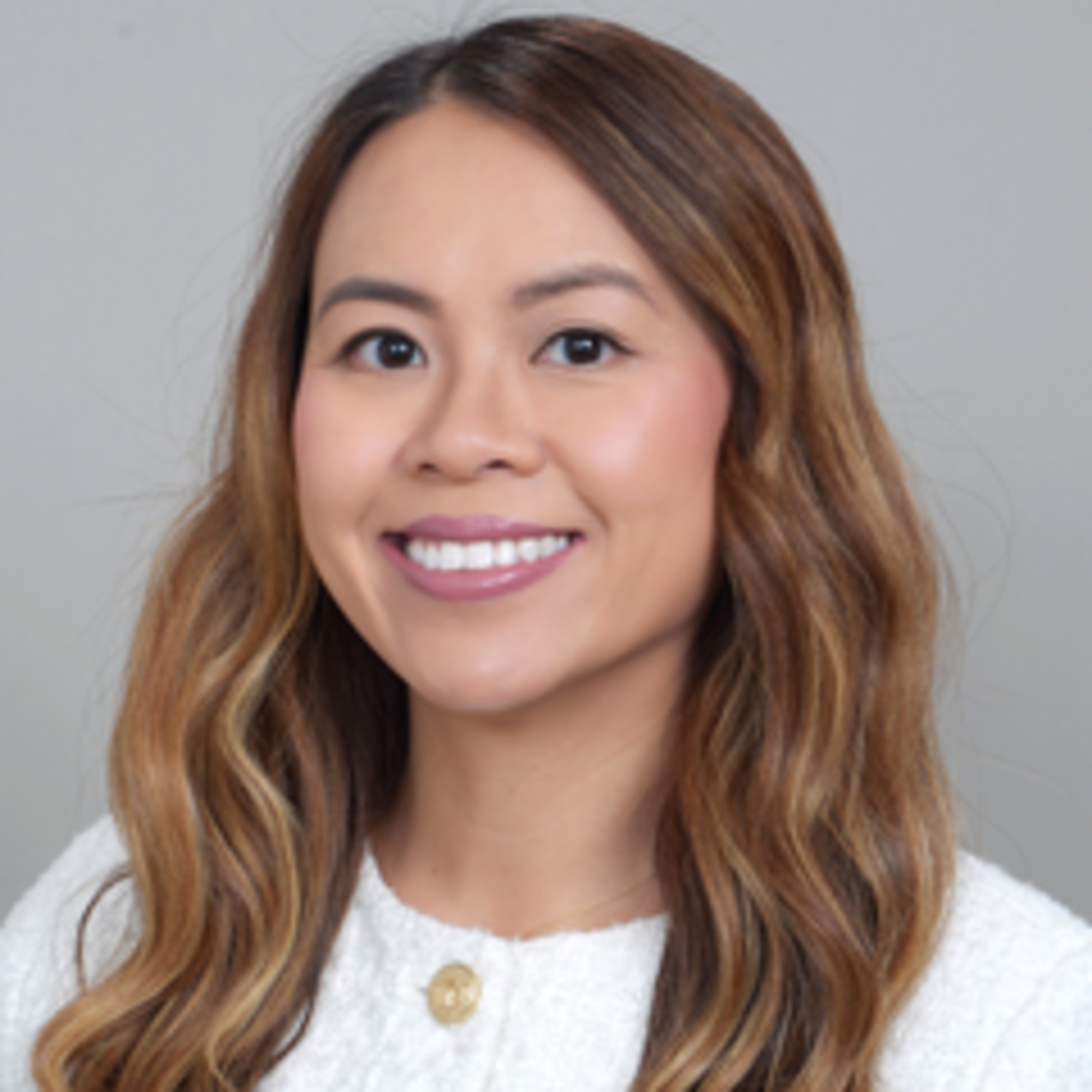 Edward Jones - Financial Advisor: Kim Nguyen Image