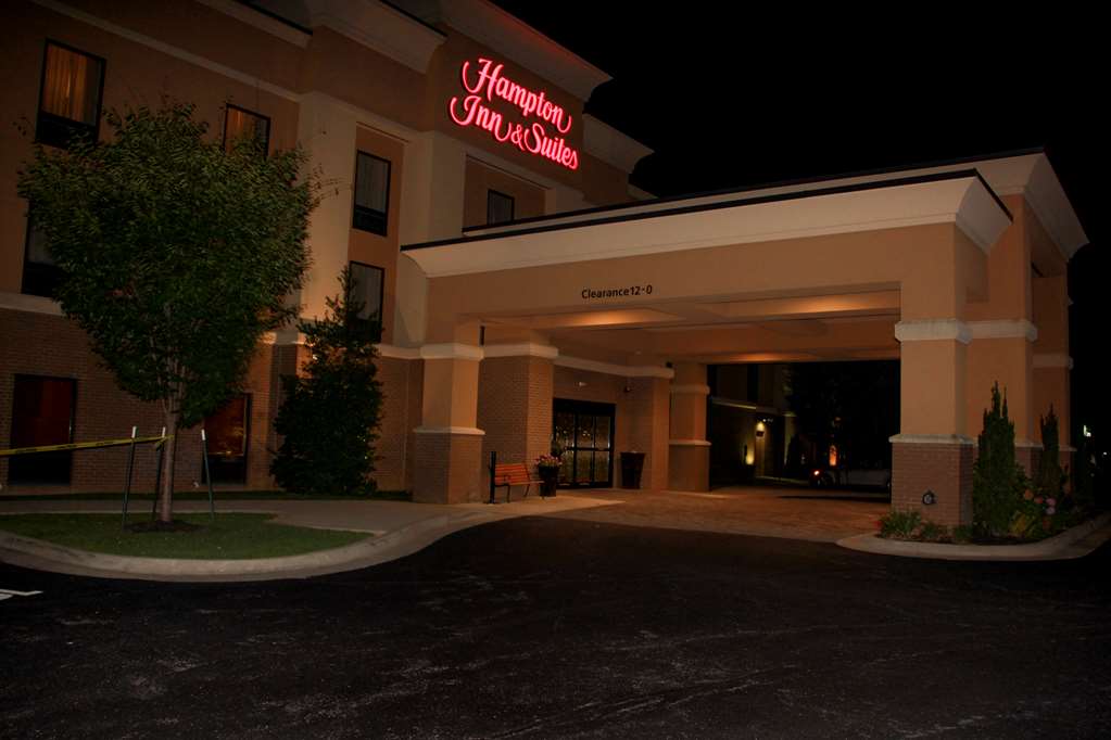 Hampton Inn & Suites Radcliff/Fort Knox in Radcliff, KY, 50 Bourbon ...