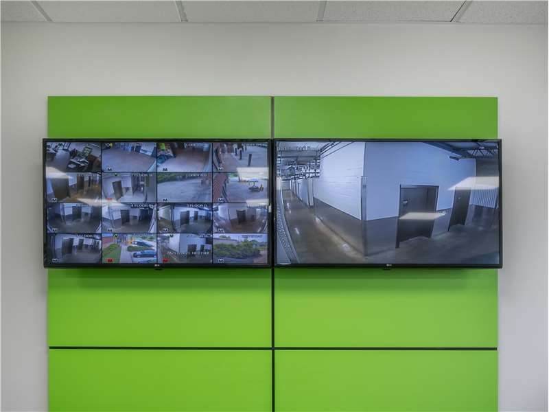 Security Screens - Extra Space Storage at 3454 Lorna Rd, Birmingham, AL 35216