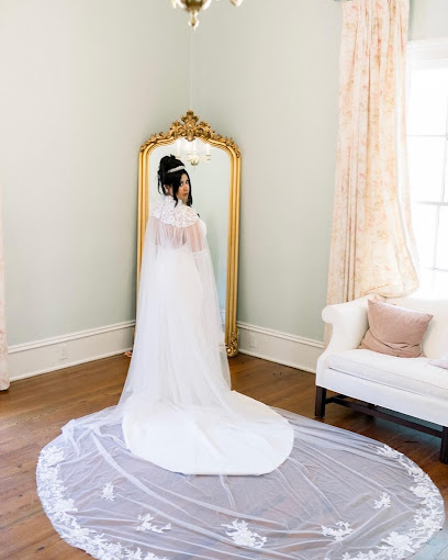 Aline Botti Photography Logo