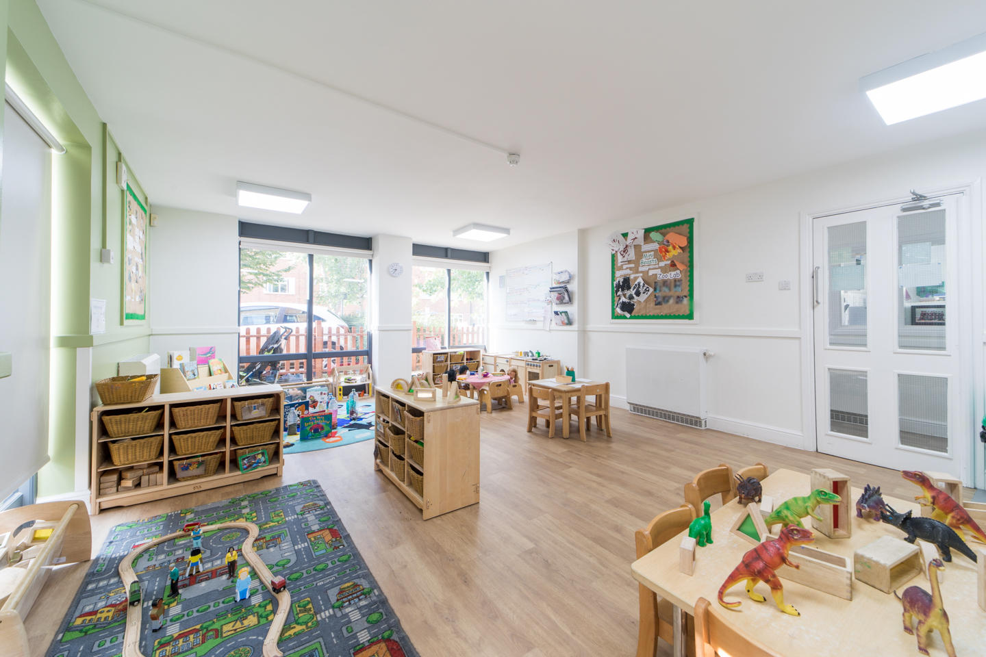 Bright Horizons Raynes Park Day Nursery and Preschool Wimbledon 03300 571603