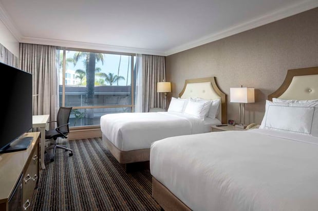 Images DoubleTree by Hilton San Diego Bayside