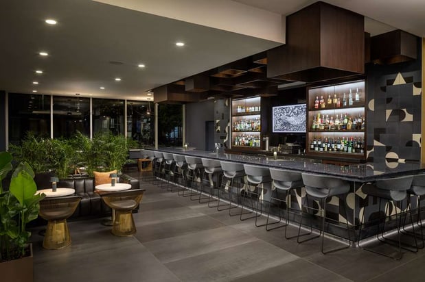 Images Hampton Inn & Suites Rochester Downtown