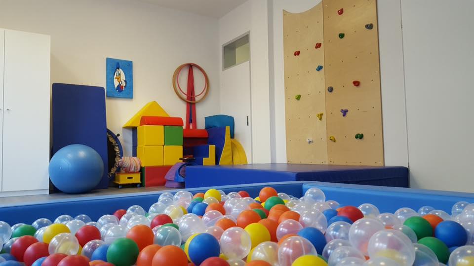 Praxis für Ergotherapie Melanie Effertz, Am Wickrather Tor 29 in Mönchengladbach