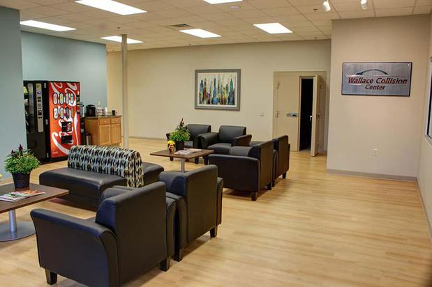 Images Wallace Collision Center