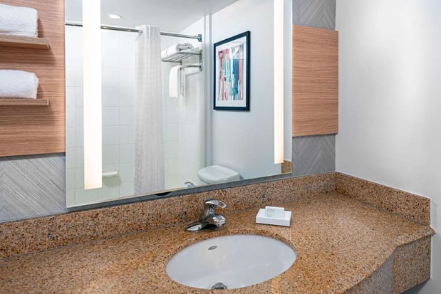 Images Hilton Garden Inn Tampa Airport Westshore