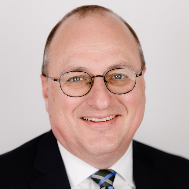 Images Edward Jones - Financial Advisor: Tom Romaniak, CFP®|AAMS®