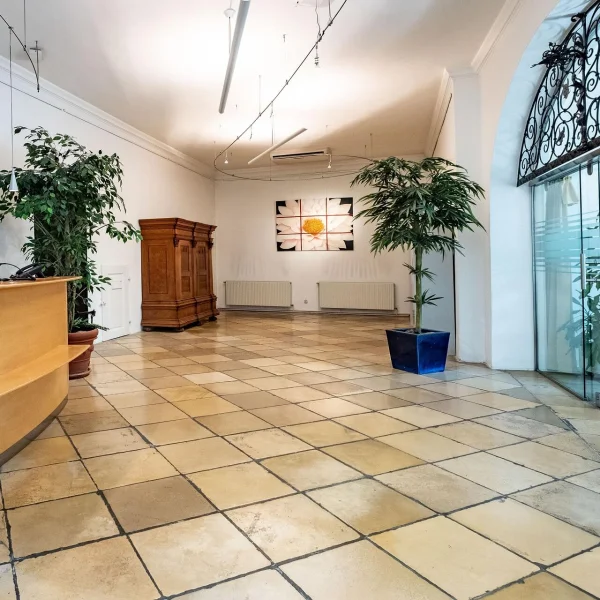Bilder Öff. Notar Dr. Florian WALTER, MBA – Notariat Perchtoldsdorf