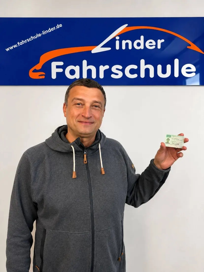 Fahrschule Linder, Bismarckplatz 18 in Landshut