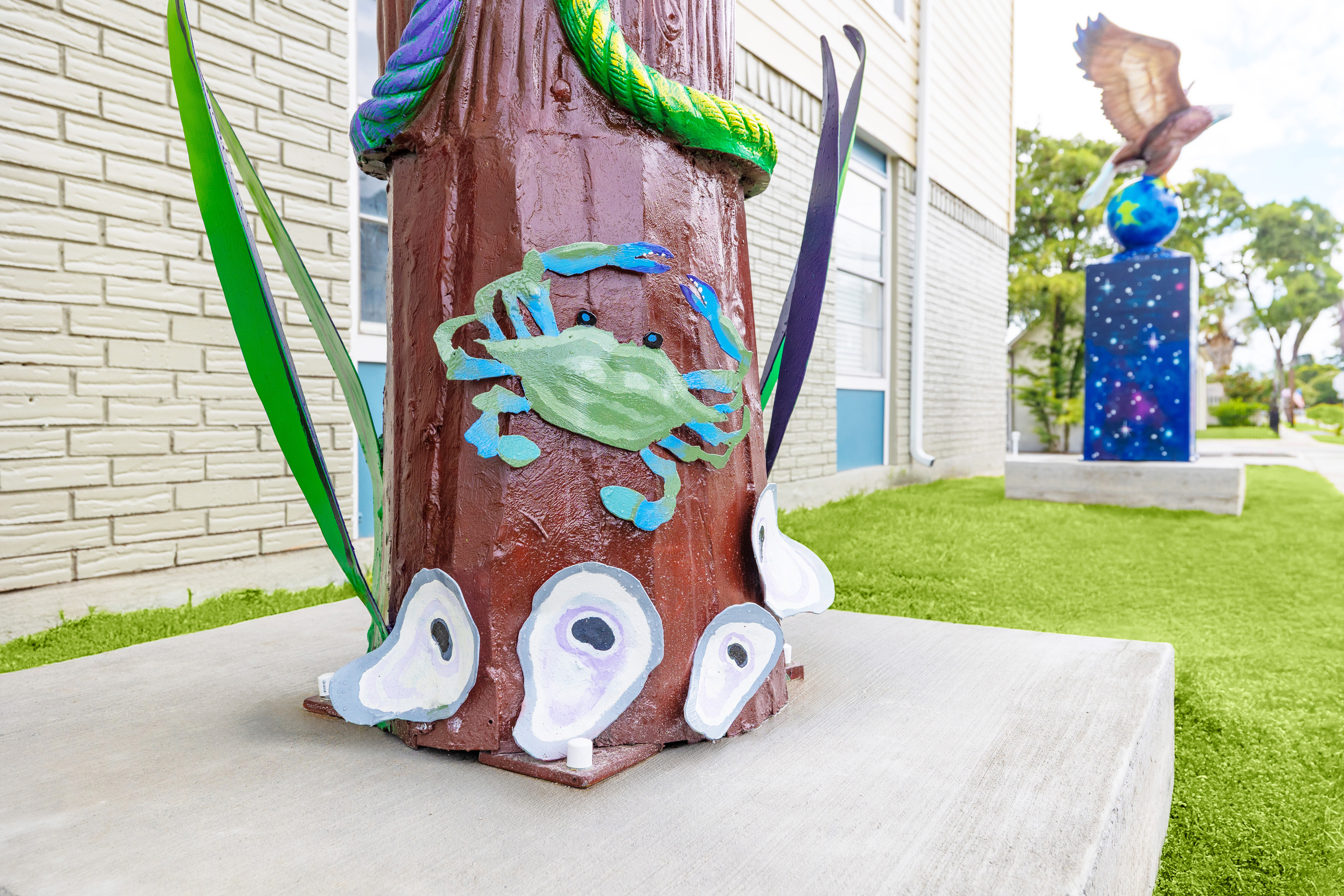 Prestigious Art Sculptures Throughout