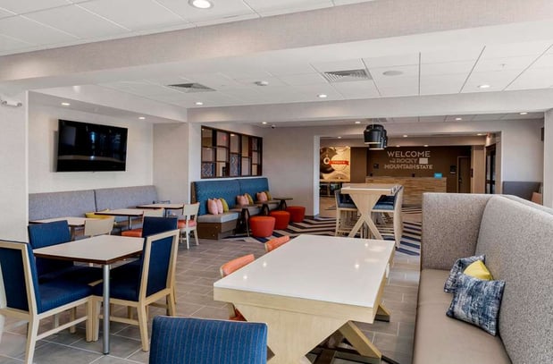 Images Hampton Inn Colorado Springs Northeast