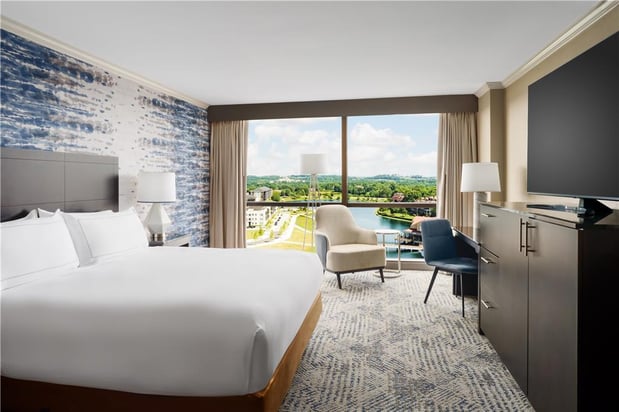 Images Hilton Charlotte University Place