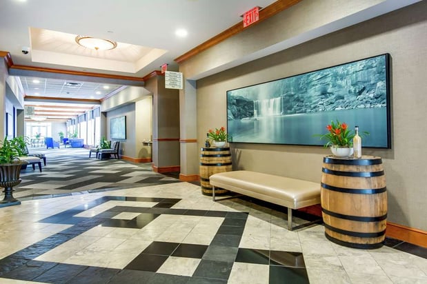 Images Hilton Garden Inn Louisville Airport