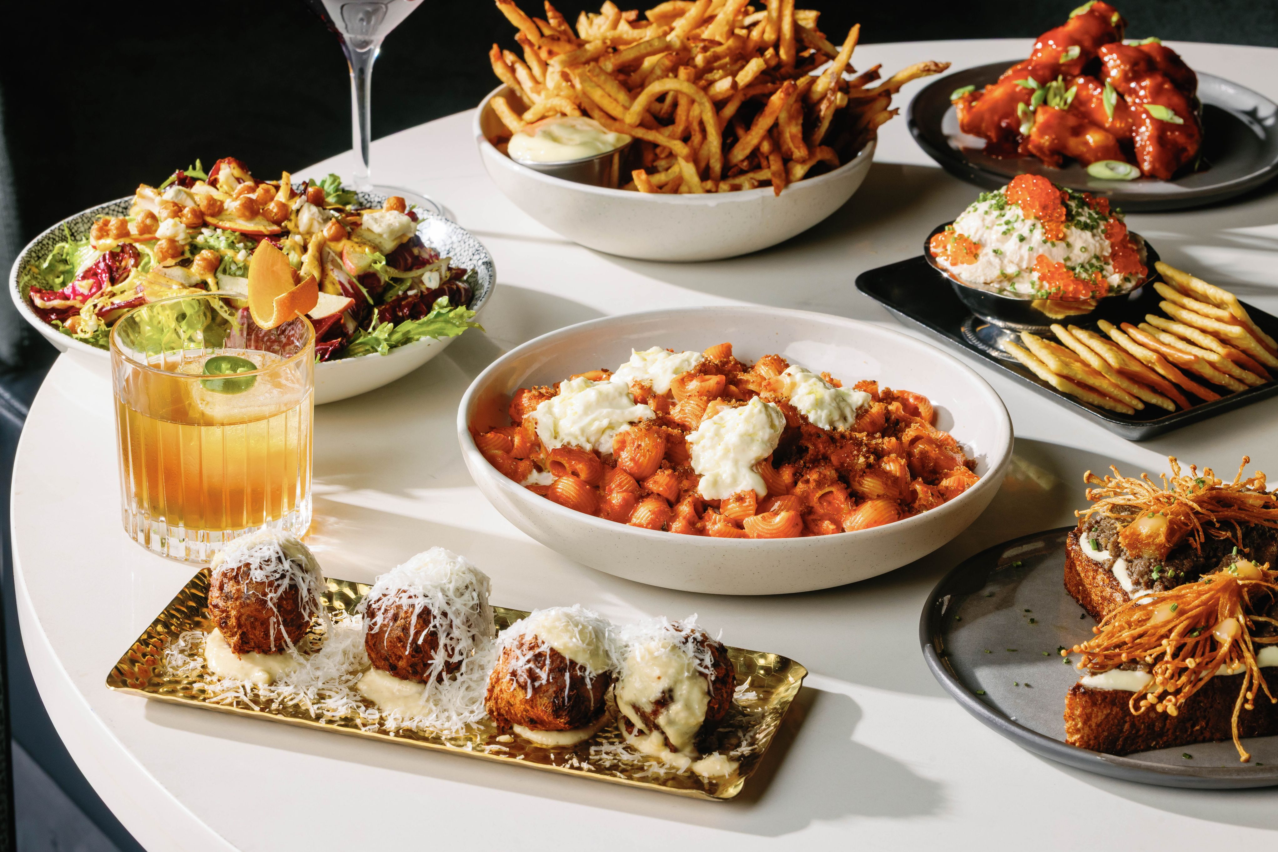 Urban Oak Rooftop Bar & Lounge Image