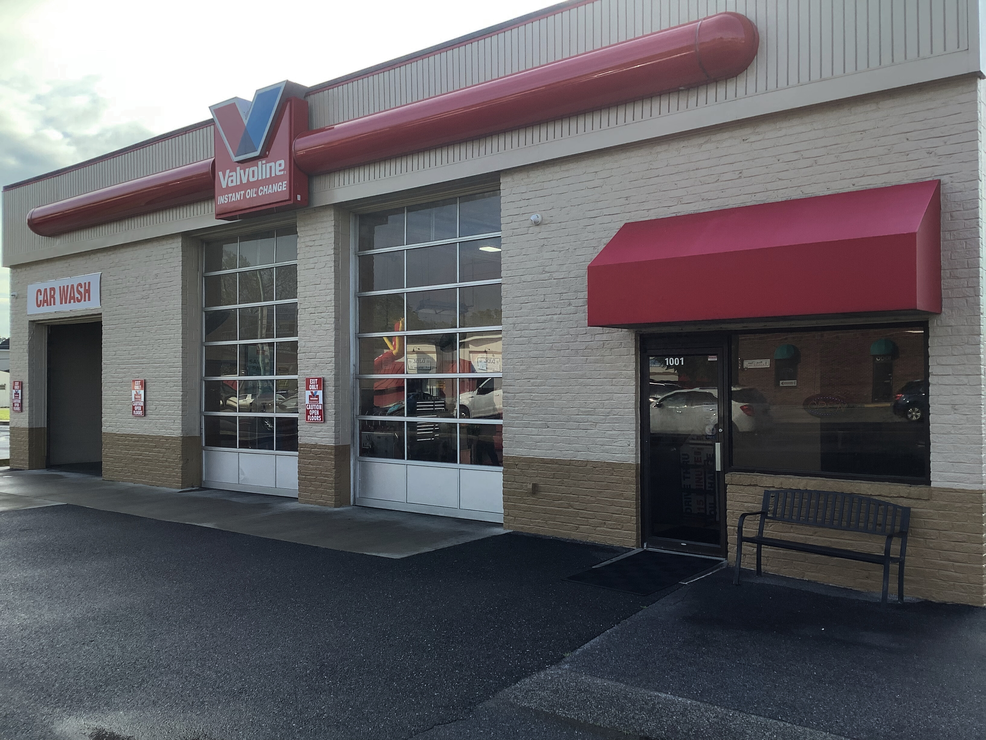 Valvoline storefront