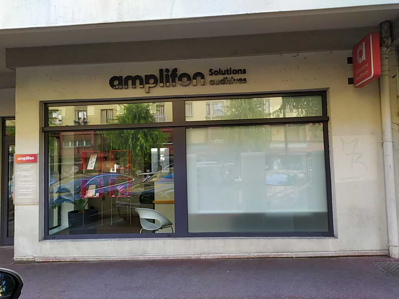 Images Amplifon Audioprothésiste Aix les Bains