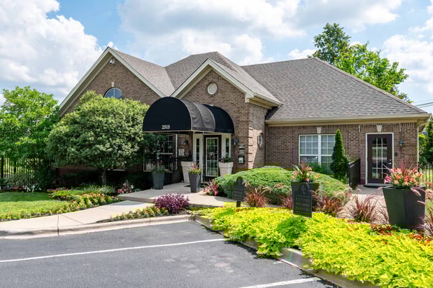 Images Blankenbaker Crossings Apartment Homes