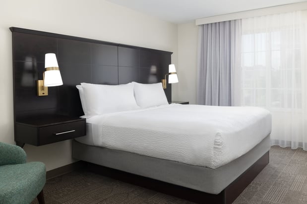 Images Staybridge Suites Denver - Central Park by IHG