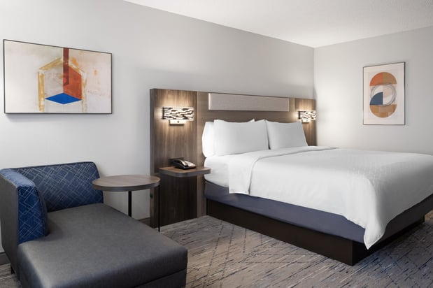 Images Holiday Inn Express & Suites Midwest City by IHG