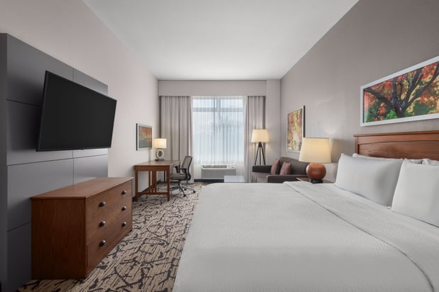 Images Holiday Inn Stevens Point - Convention Ctr by IHG