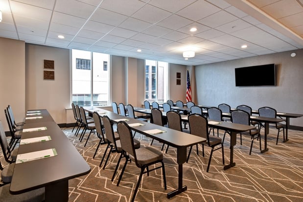 Images Holiday Inn Lancaster by IHG