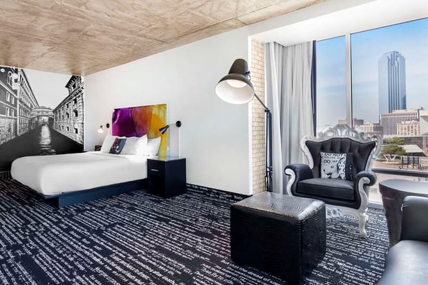 Images Lorenzo Hotel Dallas, Tapestry Collection by Hilton