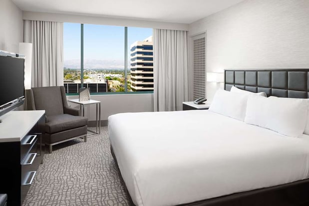 Images Hilton Woodland Hills/Los Angeles