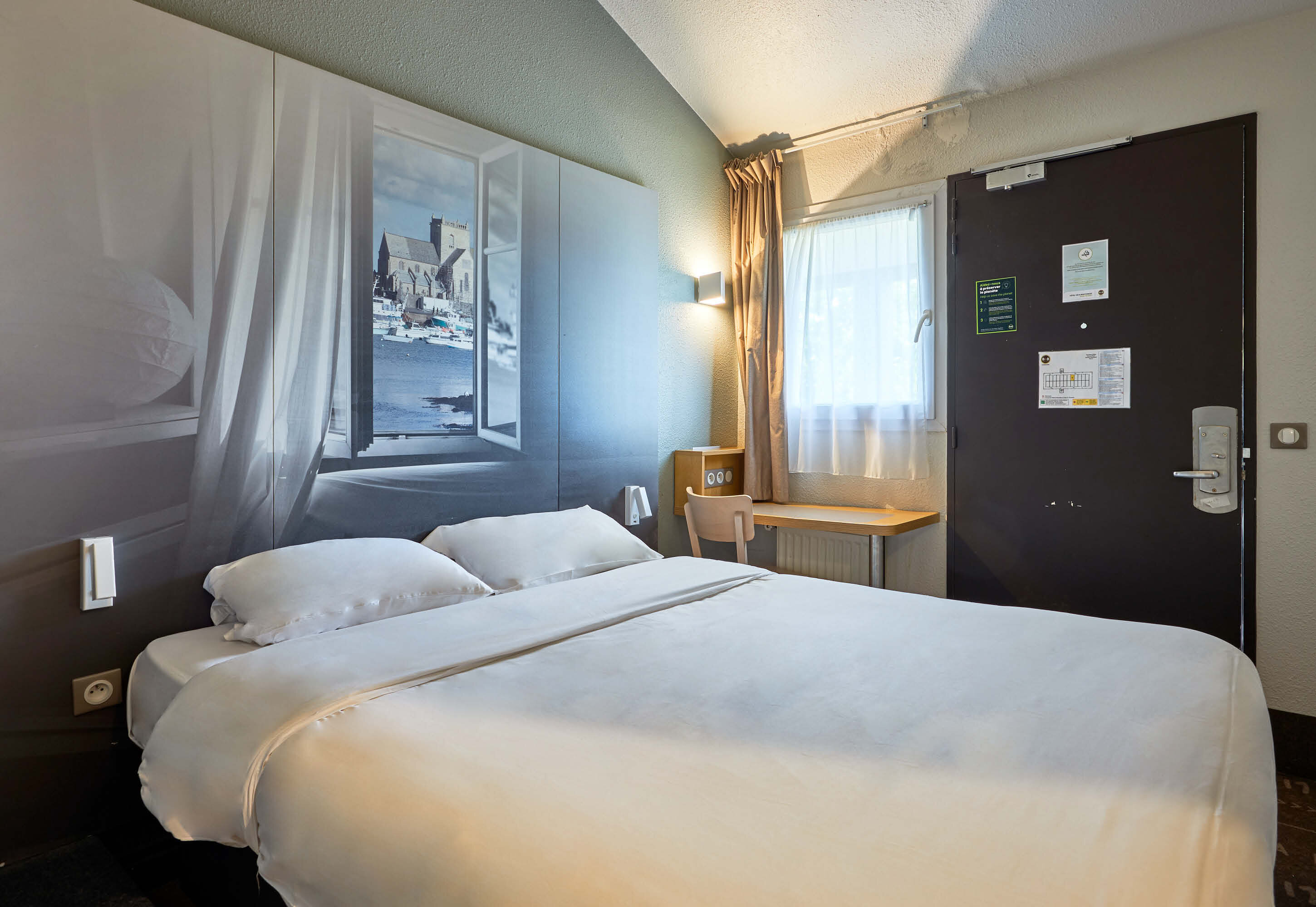 Images B&B HOTEL Cherbourg
