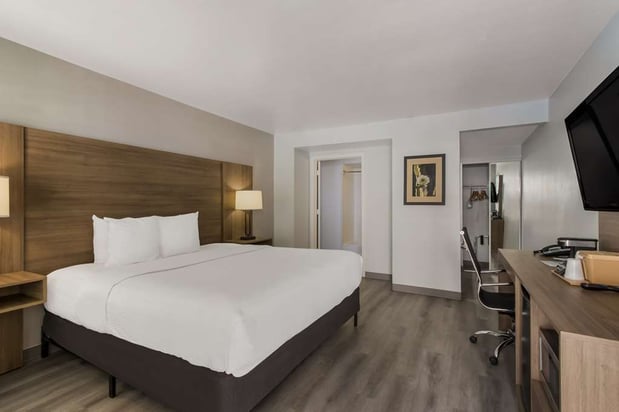 Images SureStay Plus by Best Western Tempe University